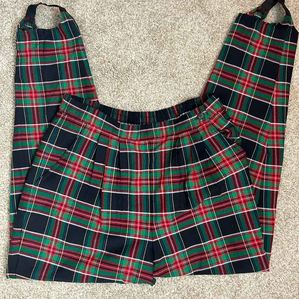 Vintage‎ 90s Red green and black plaid Stirrup Pants Karen Scott sz 12
